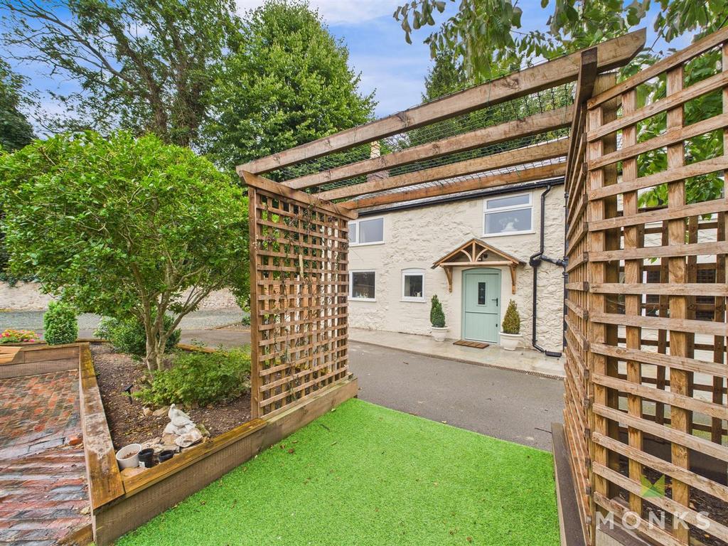 CAM01520 G0-PR0274-STILL031.jpg