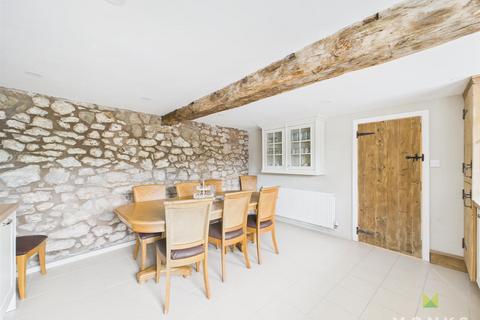 3 bedroom detached house for sale, Maesbury Marsh, Oswestry
