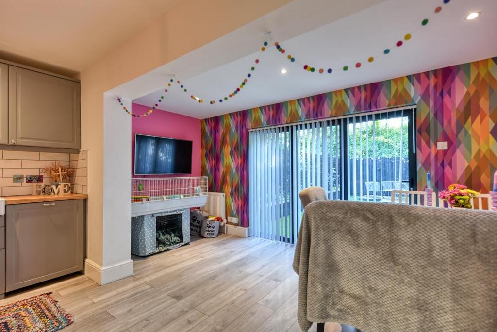 Vi A7 P2fx-k SMoo Jkw J6 Nf Q.jpg