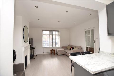 109 Turnage Road, Dagenham, RM8 1QT