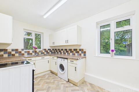 2 bedroom apartment for sale, Cavalier Way, Wincanton