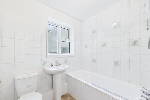 2 bedroom apartment for sale, Cavalier Way, Wincanton