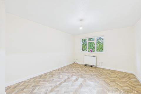 2 bedroom apartment for sale, Cavalier Way, Wincanton