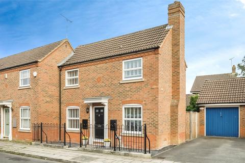 2 bedroom end of terrace house for sale, Home Field, Aylesbury HP19
