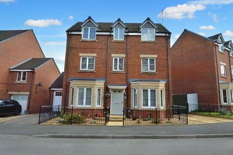 4 bedroom detached house for sale, Colliers Way, Cannock WS12