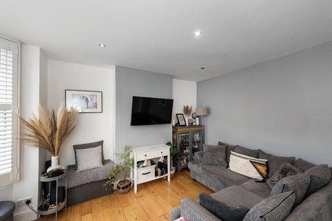 69 West Street, Bexleyheath, DA7 4BP