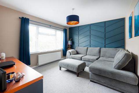 25 Dean Croft, Herne Bay, CT6 7DU