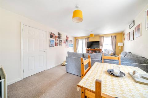 2 bedroom apartment for sale, Watermint Drive, Gloucester GL4