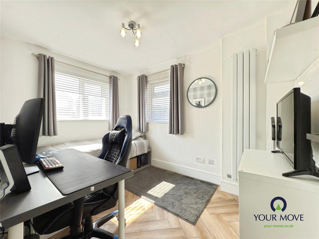 Bedroom 4/Office
