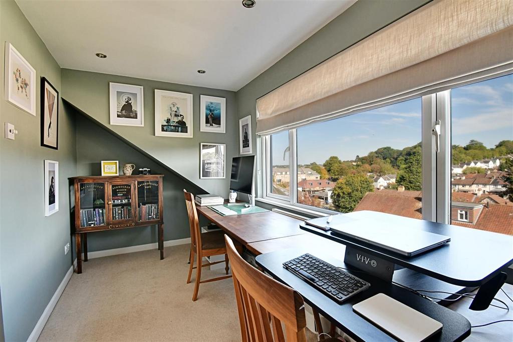 Bedroom 4 2.jpg