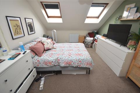 undefined, Cavalier Close, Luton, Bedfordshire, LU3