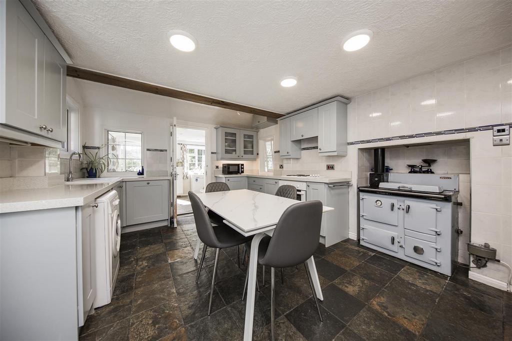 Kitchen Breakfast Room