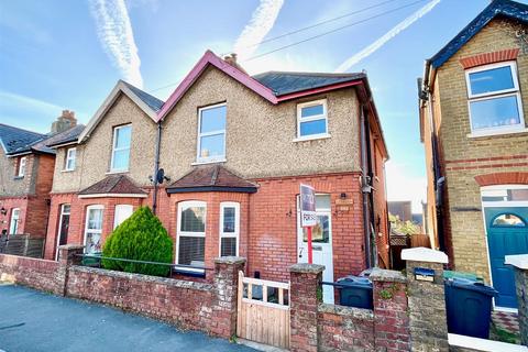 3 bedroom semi-detached house for sale, Grange Road, East Cowes