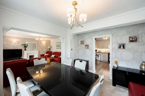 9 Meadow Close, Sutton Coldfield, B74 3JE