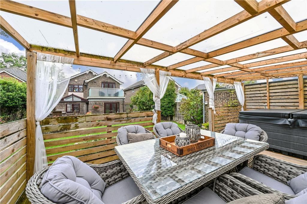 Alfresco Dining Area