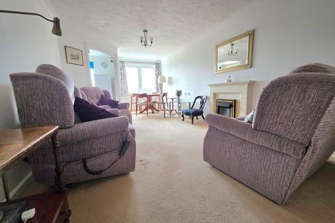 1 bedroom apartment for sale, Rectory Road, Burnham-on-Sea, Somerset, TA8