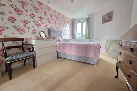 1 bedroom apartment for sale, Rectory Road, Burnham-on-Sea, Somerset, TA8