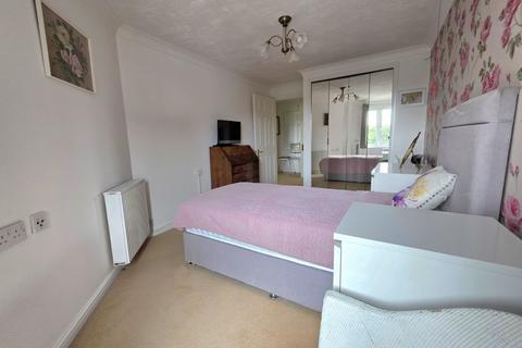 1 bedroom apartment for sale, Rectory Road, Burnham-on-Sea, Somerset, TA8