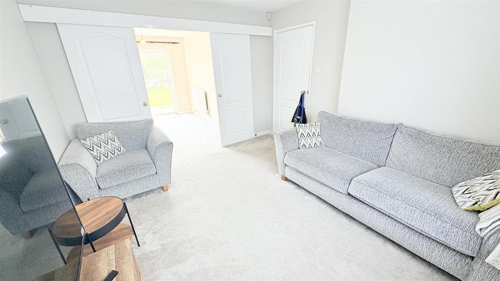 Living/Dining Room