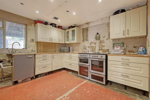 3 bedroom end of terrace house for sale, Birch Lane, Stock, Ingatestone