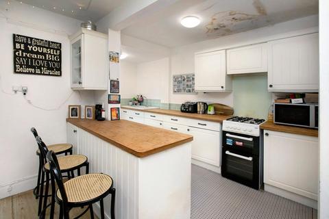 undefined, First Avenue, Teignmouth, TQ14