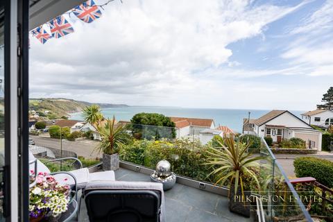 undefined, Meadway, Cornwall PL13