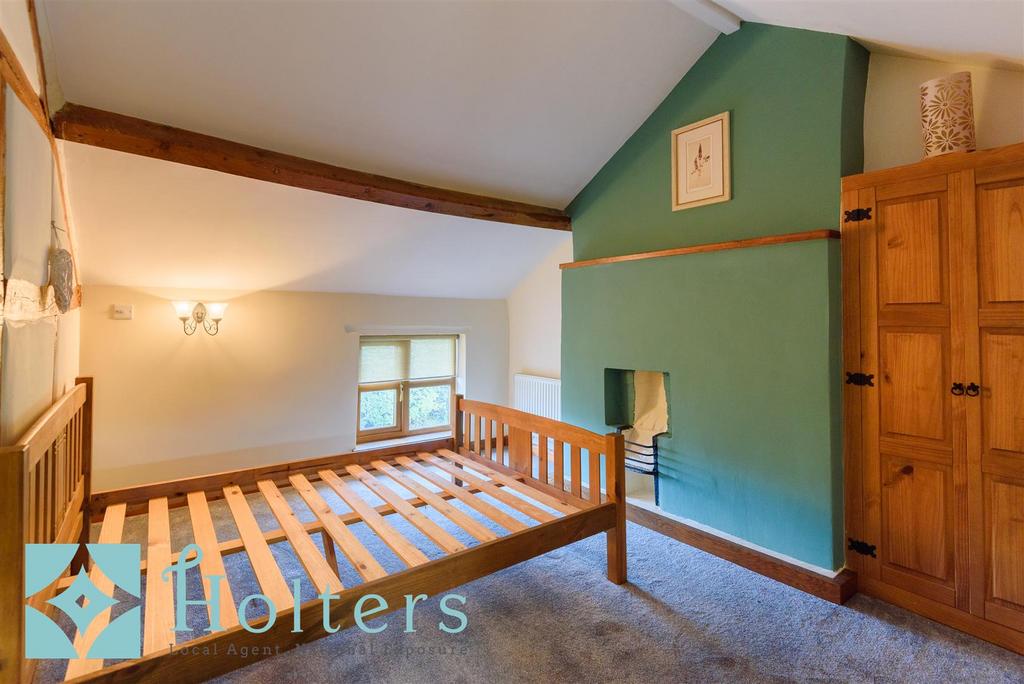 Old Toll House, Dolfor - 3rd Bedroom.jpg
