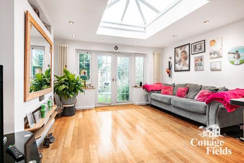 undefined, Oak Avenue, Enfield, EN2