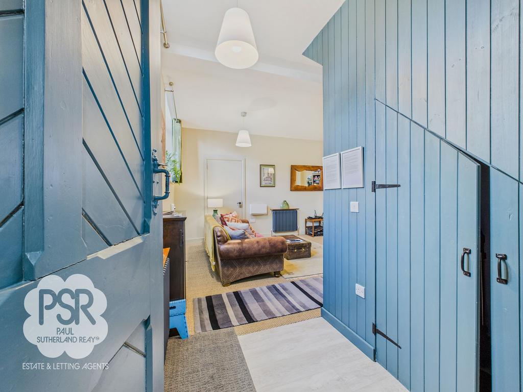 Into the Annexe Lounge