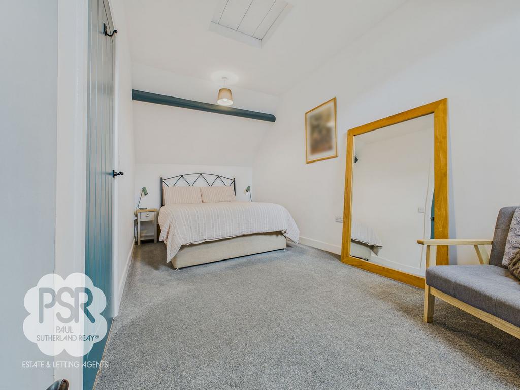 Annexe Main Bedroom