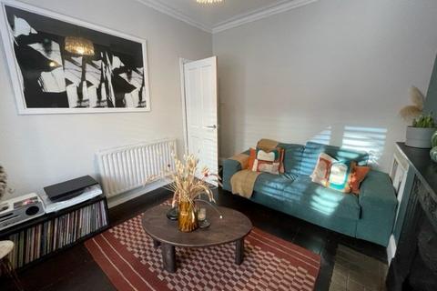 undefined, East Parade, Ilkley, West Yorkshire, LS29