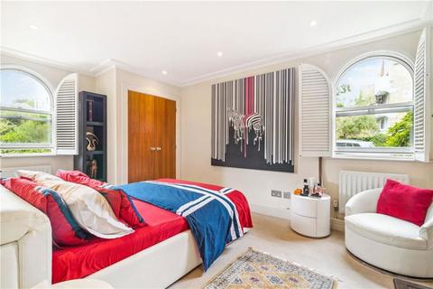 undefined, Keble Place, London SW13