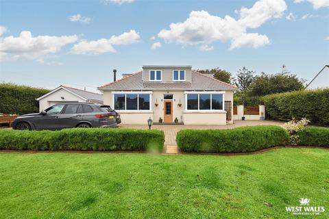 4 bedroom detached bungalow for sale, Haven Road, Haverfordwest