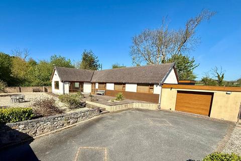 undefined, Lon Clai, Pentraeth, Anglesey, LL75