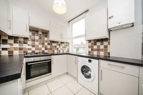 1 bedroom flat for sale, Oaklands Grove, London W12