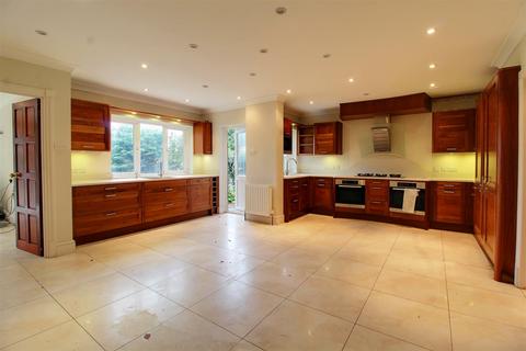 undefined, East Ridgeway, Cuffley EN6