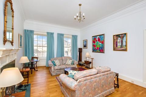 3 bedroom flat for sale, 18/3 Queensferry Street, West End, Edinburgh, EH2 4QW