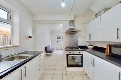 3 bedroom house for sale, Highbury Gardens, Seven Kings, IG3