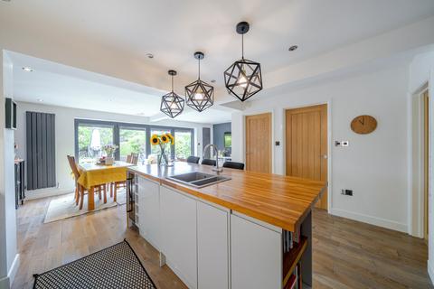 3 bedroom semi-detached house for sale, Meadoway, Cheltenham GL52