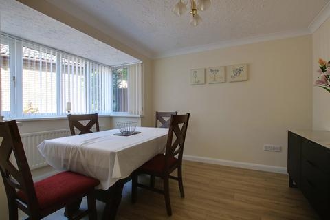 undefined, Rownhams, Southampton