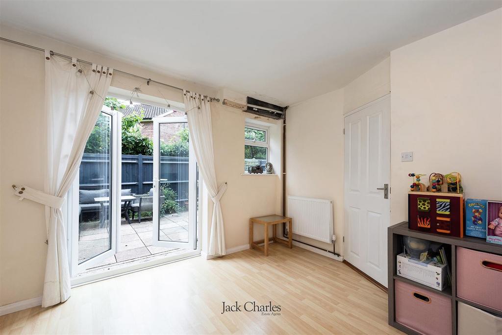 58 Dernier Rd, TN10 3 EW 003.jpg