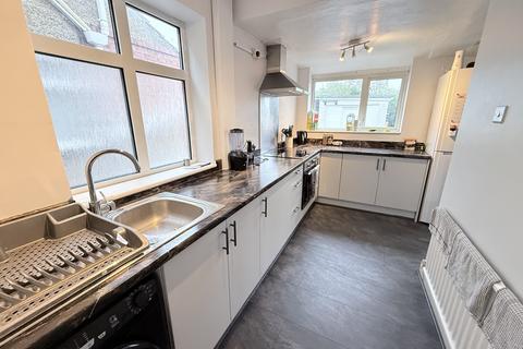 3 bedroom semi-detached house for sale, Churchward Avenue, Rodbourne Cheney, Swindon, SN2