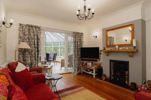 4 bedroom detached house for sale, Leatherhead Road, Ashtead KT21