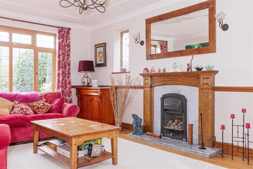 Withdean Ave 12.jpg