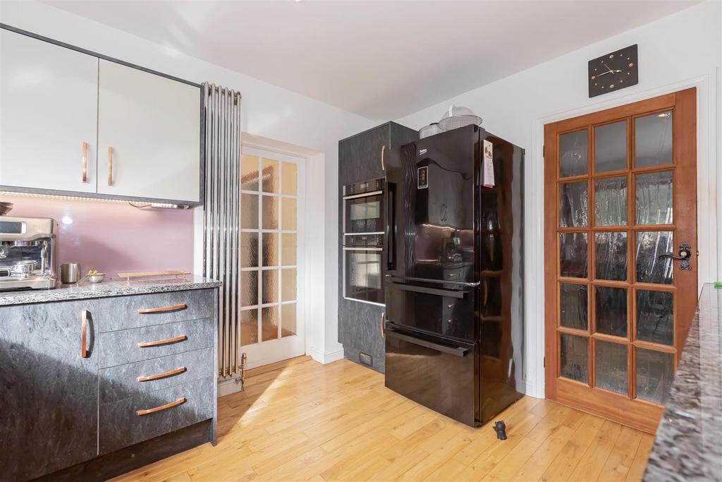Withdean Ave 17.jpg