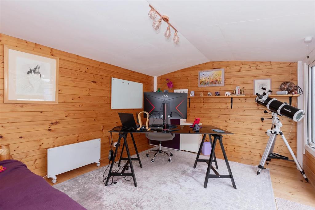 Withdean Ave 21.jpg