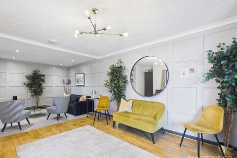 undefined, Clifton Drive North, Lytham St. Annes FY8