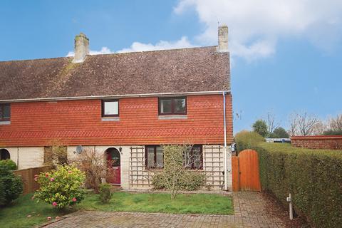 3 bedroom semi-detached house for sale, Stane Street Close.