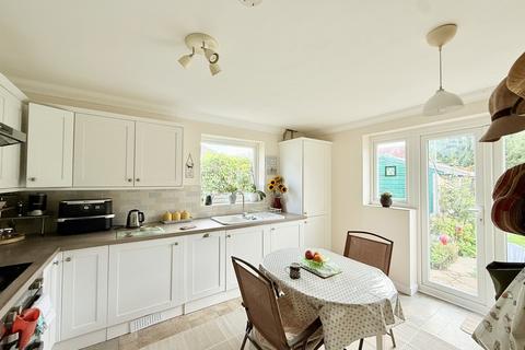 3 bedroom detached bungalow for sale, Wellington Close, Dibden Purlieu