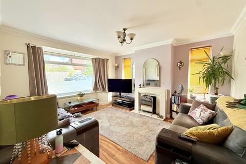 3 bedroom detached bungalow for sale, Wellington Close, Dibden Purlieu